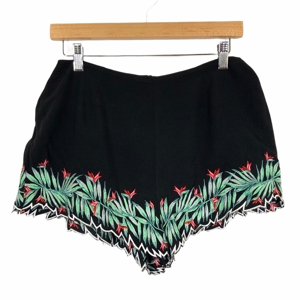 Show Me Your Mumu Embroidered Floral Shorts Small